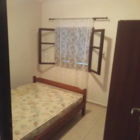 Minas House Appartamento Sarti